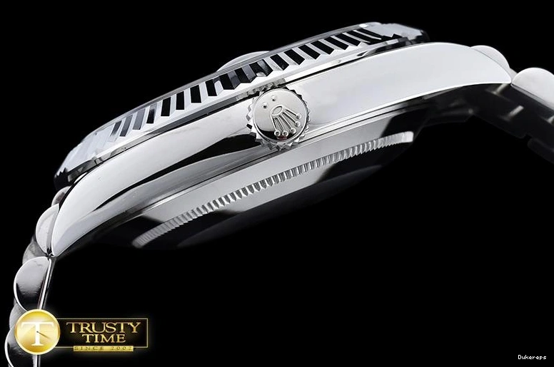 RDD0202B DayDate 40mm – 1031